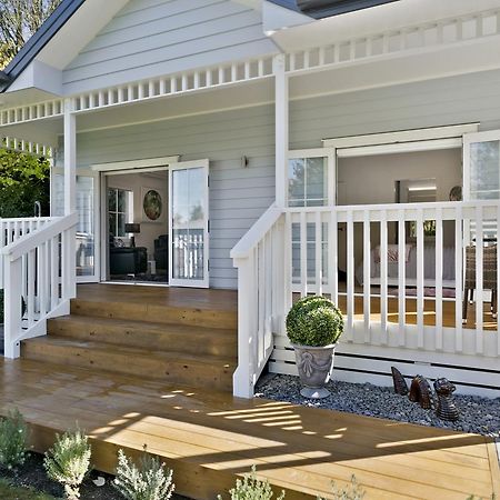 The Retreat Luxury Garden Villa Таупо Экстерьер фото